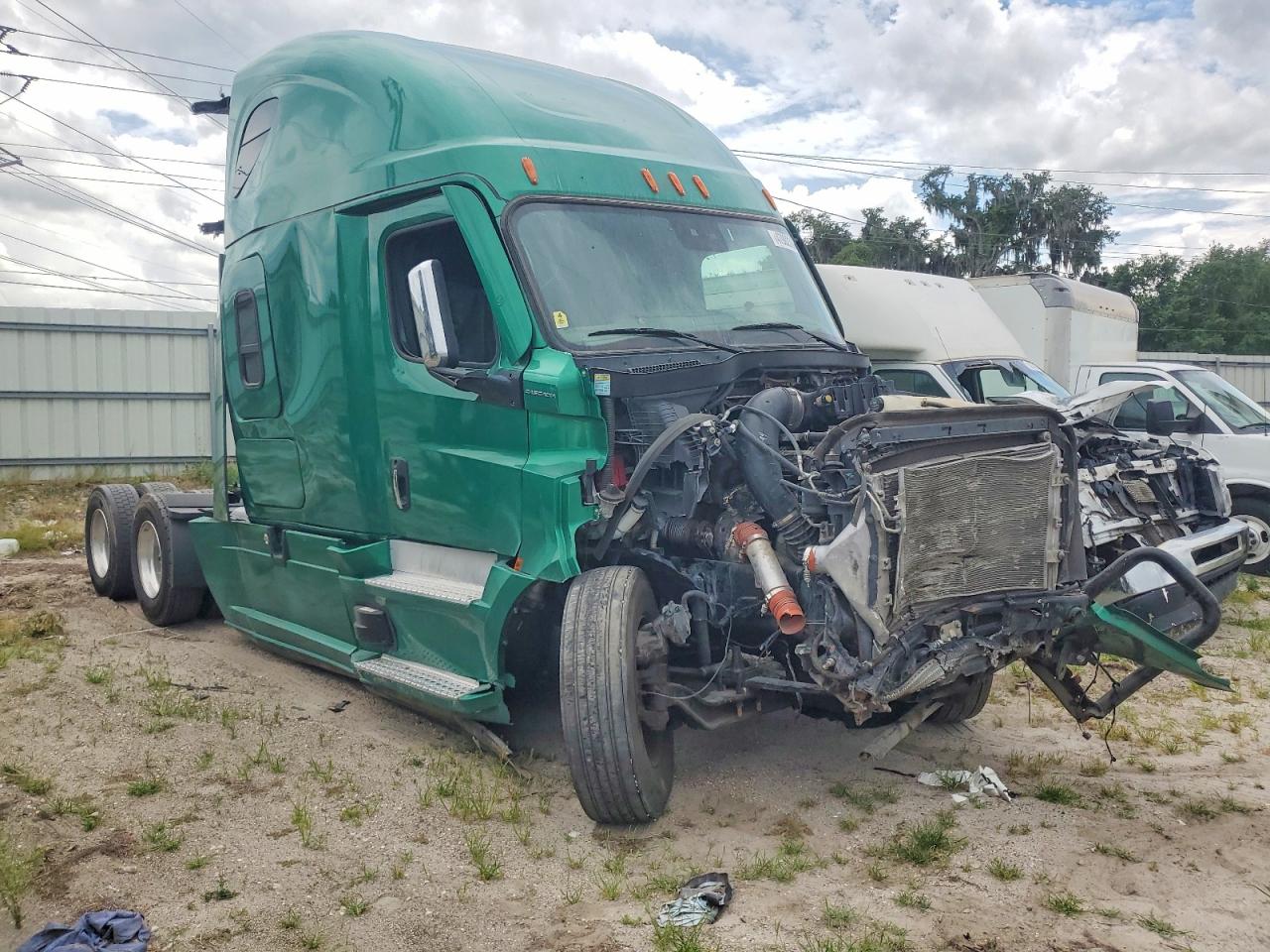 2025 FREIGHTLINER All other VIN 3AKJHHDR9SSLK6740 photo 1
