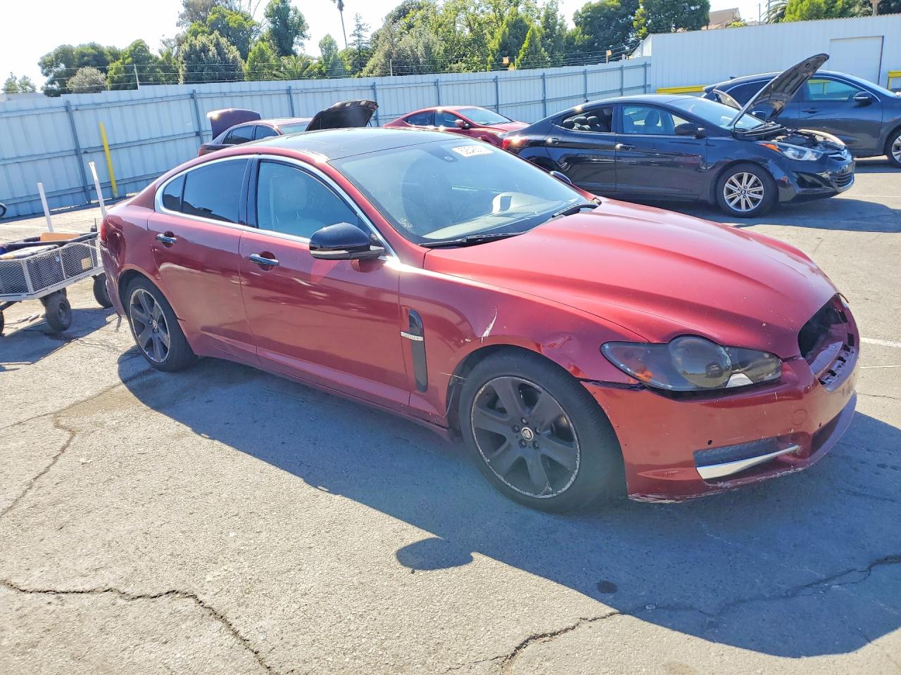 2010 JAGUAR Xf VIN SAJWA0FA6AHR55722 photo 4