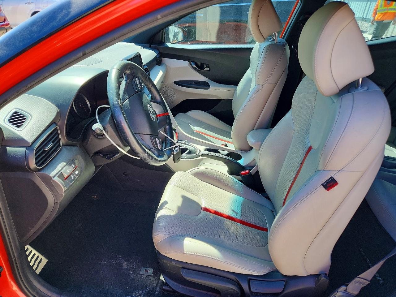 2019 Hyundai Veloster VIN KMHTH6AB6KU014338 photo 7