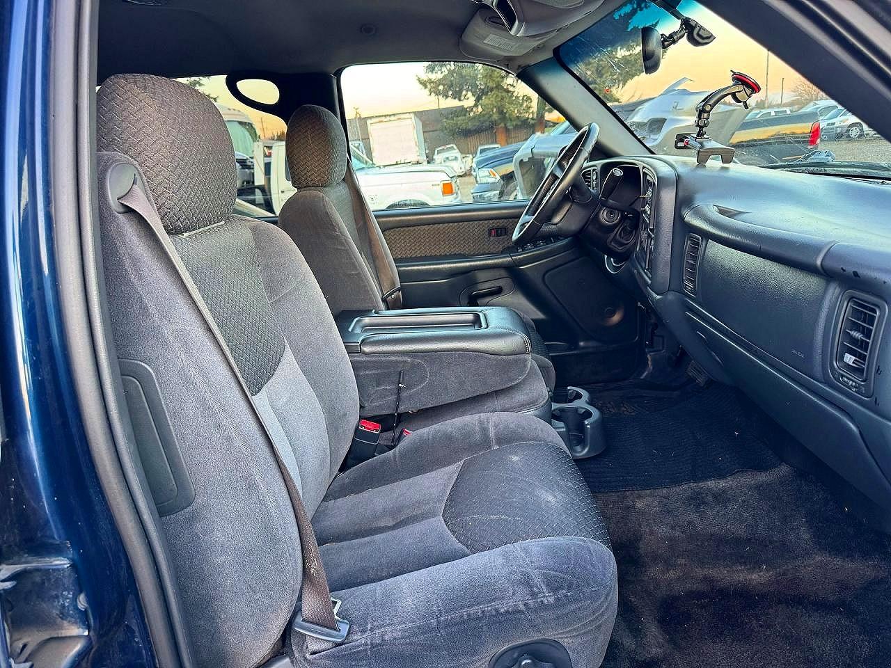 2002 Chevrolet Avalanche VIN 3GNEK13T32G137306 photo 5