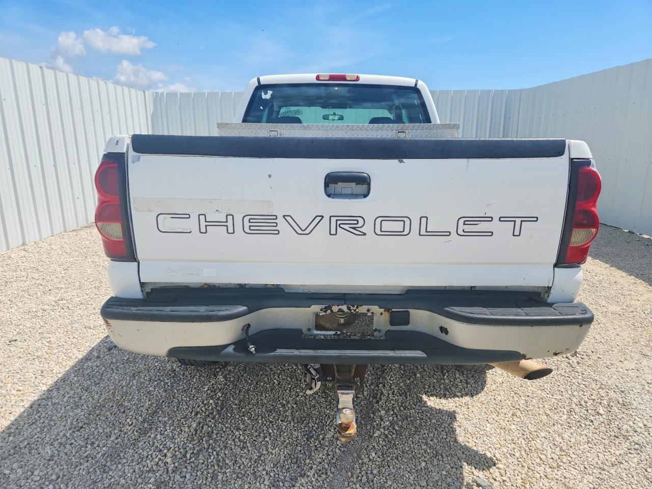 2007 Chevrolet All models VIN 1GCHC29U27E165640 photo 6