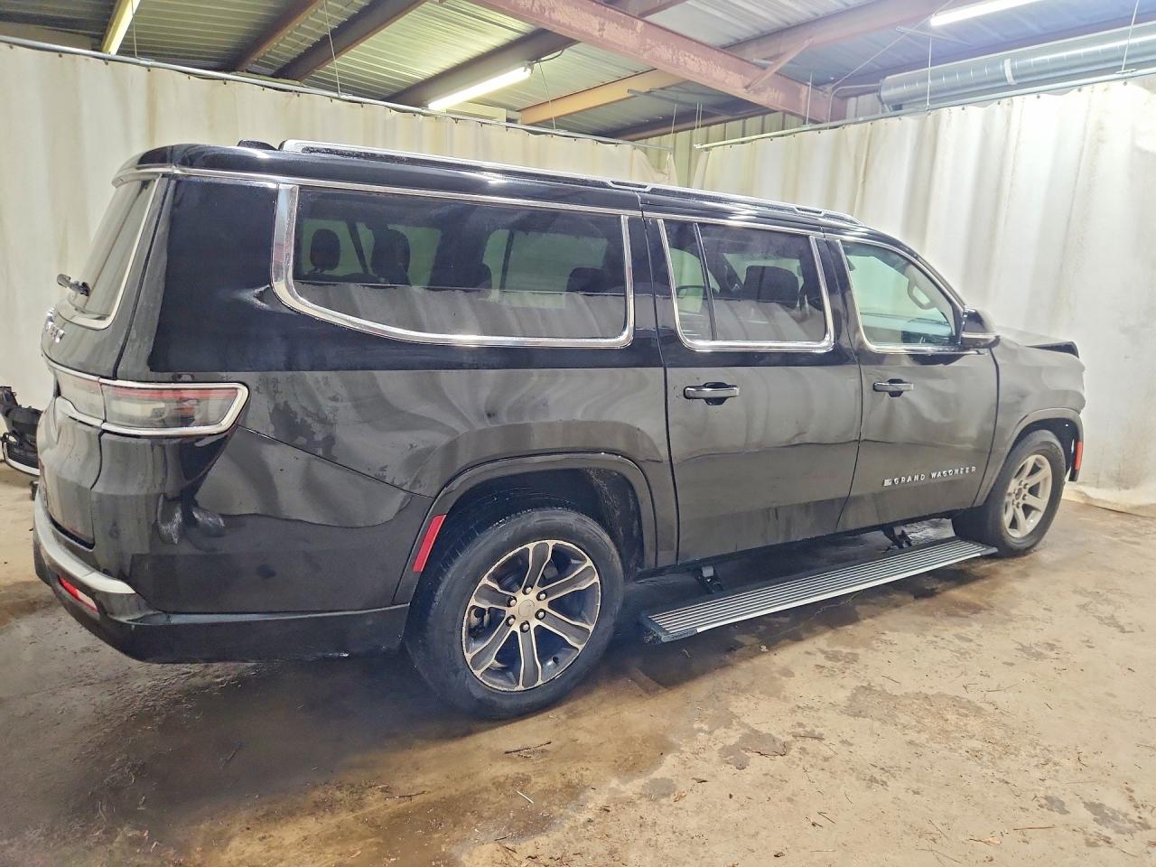 2024 Jeep Grand wago VIN 1C4SJSEPXRS107324 photo 3