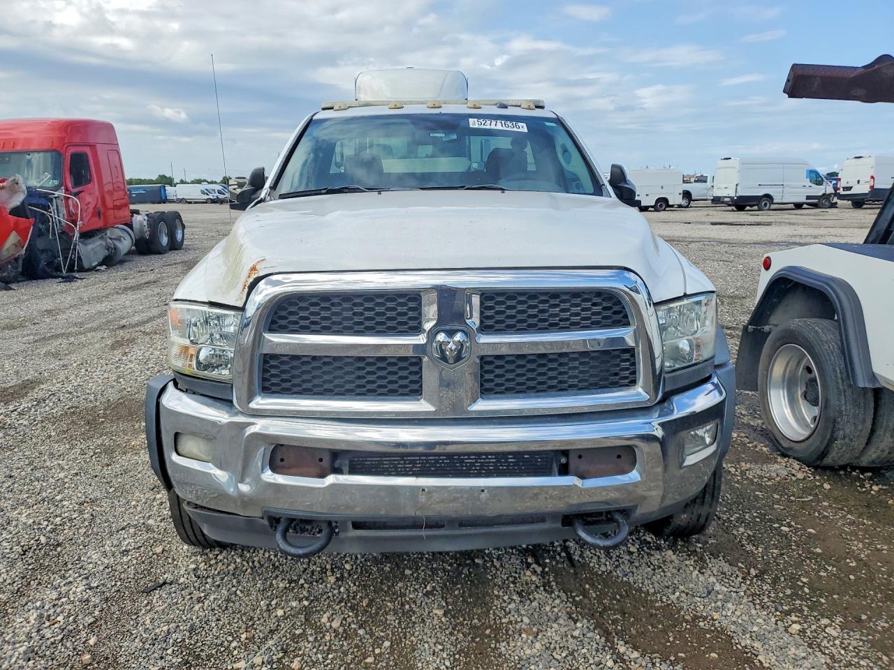 2015 Ram 5500 VIN 3C7WRMDL8FG706622 photo 5