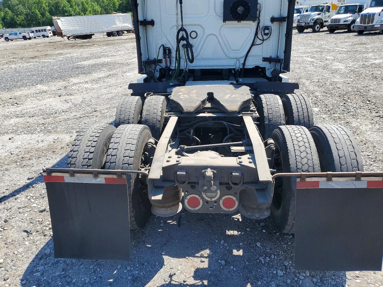 2023 FREIGHTLINER All other VIN 3AKJHHDR6PSUH3214 photo 9
