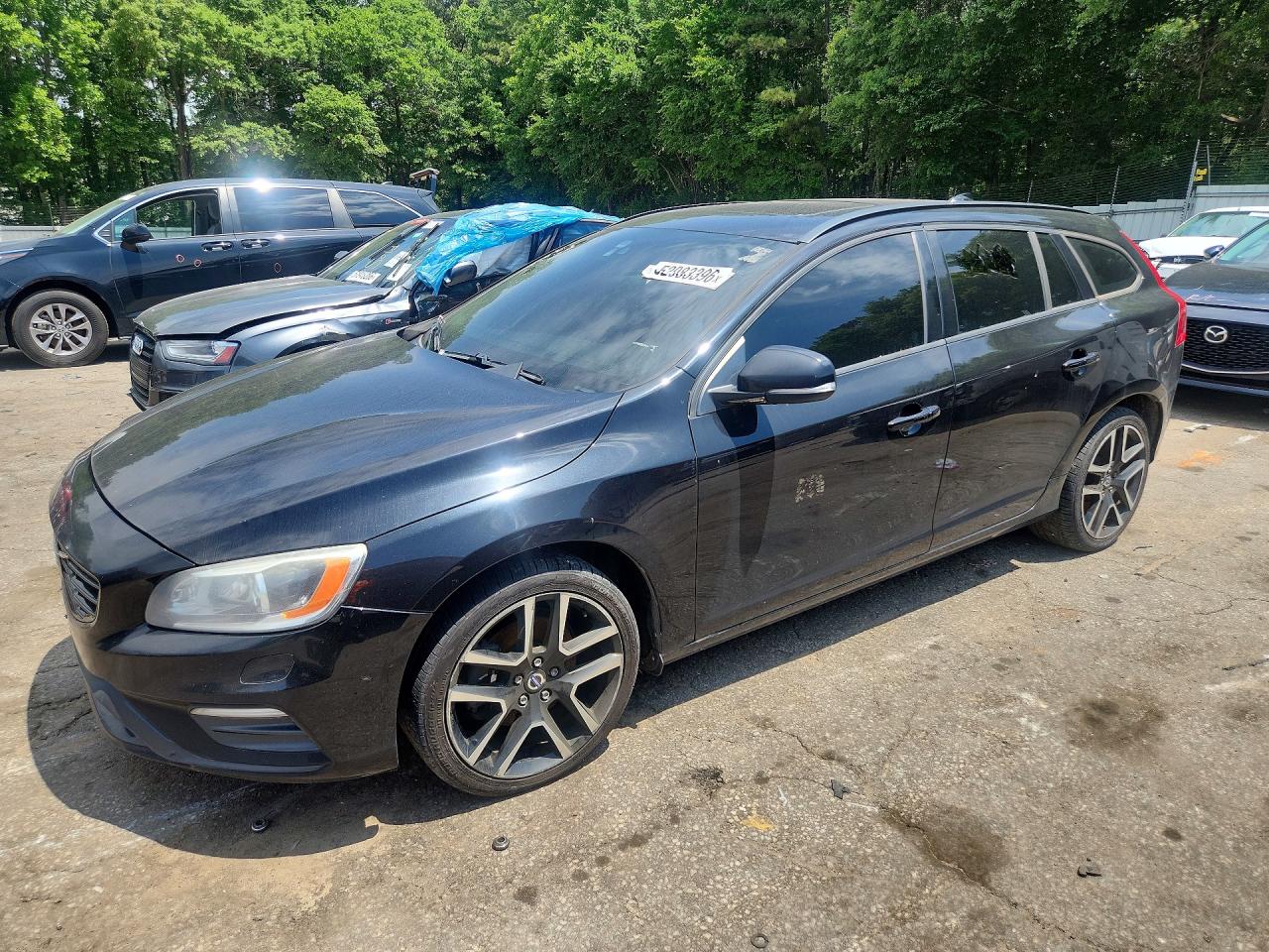 2018 VOLVO V60 VIN YV140MELXJ2389290 photo 1