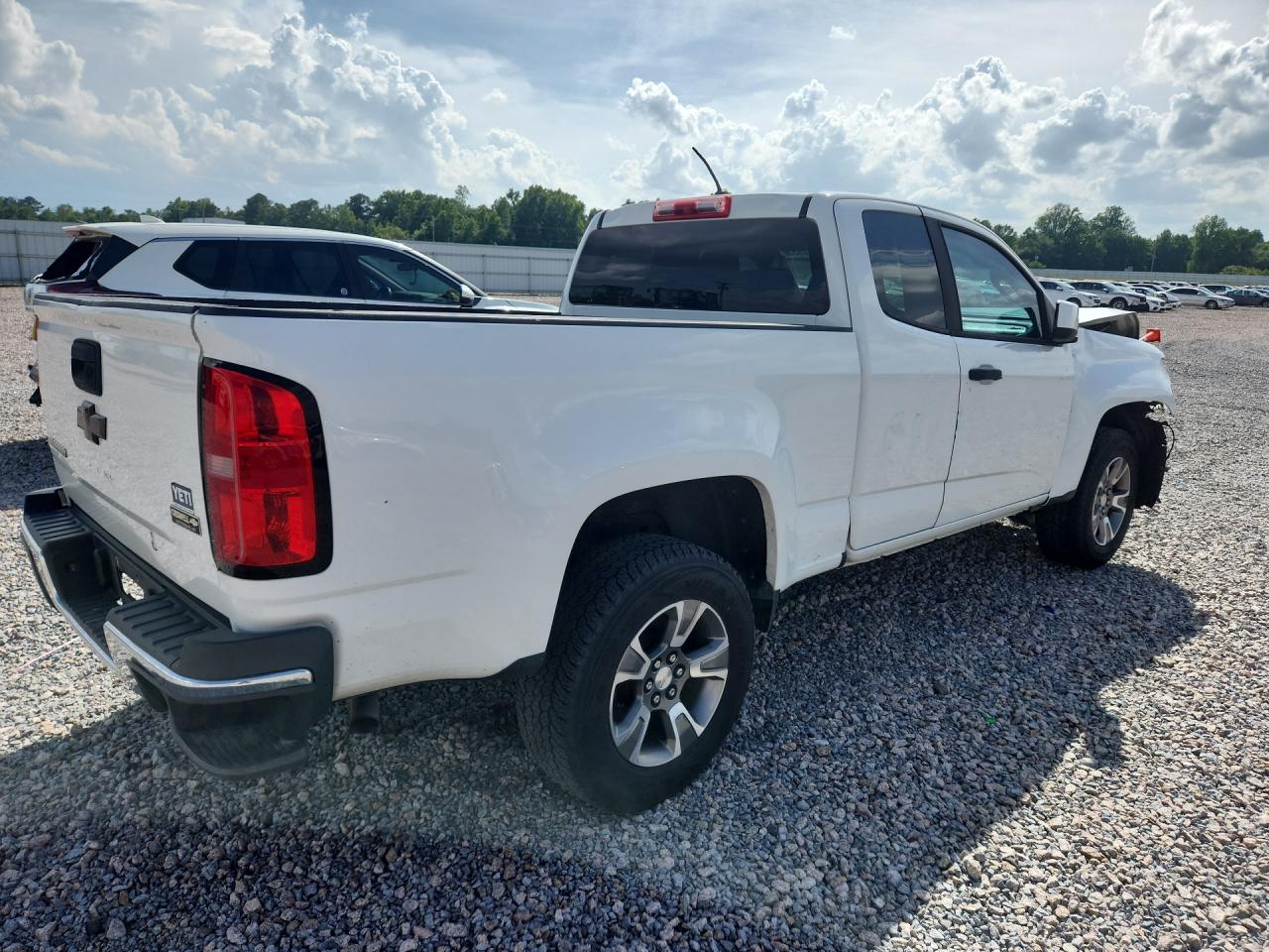 2019 Colorado VIN 1GCHSBEA8K1185552 photo 3