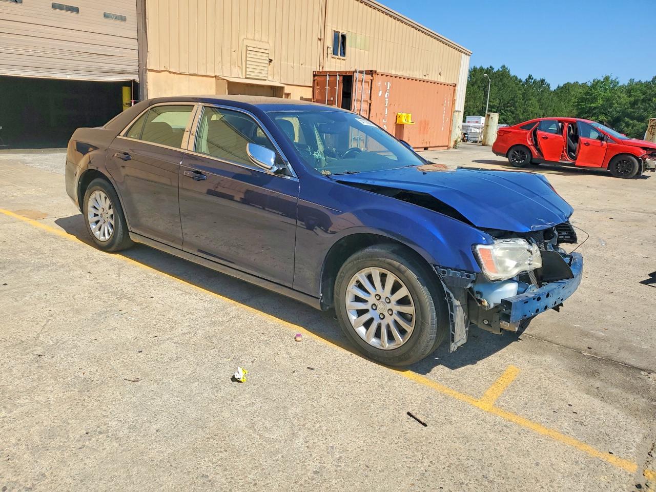 2014 Chrysler 300 VIN 2C3CCAAGXEH124323 photo 4