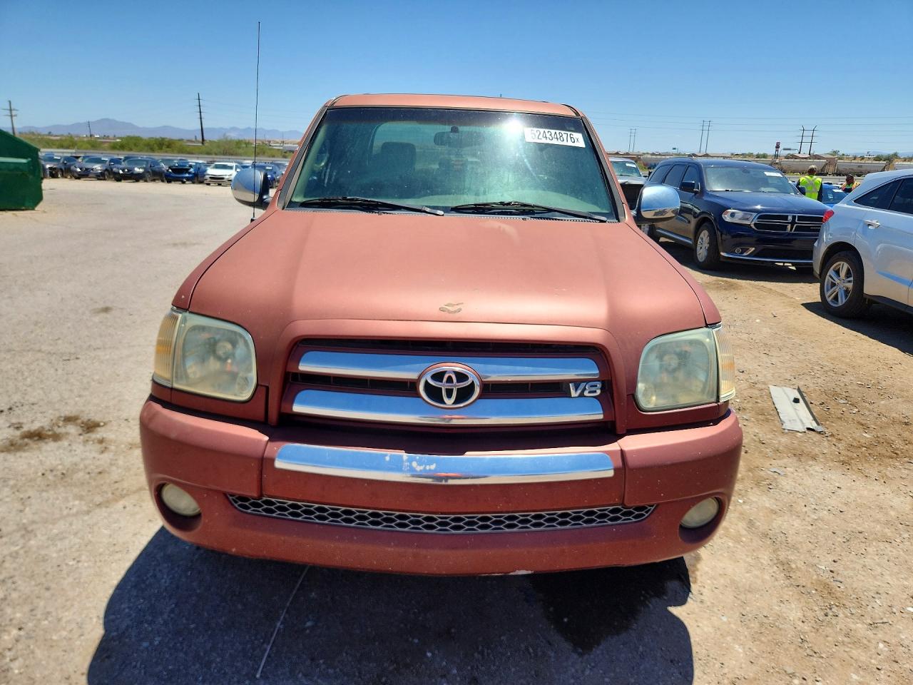 2005 Toyota Tundra VIN 5TBET34145S475522 photo 5