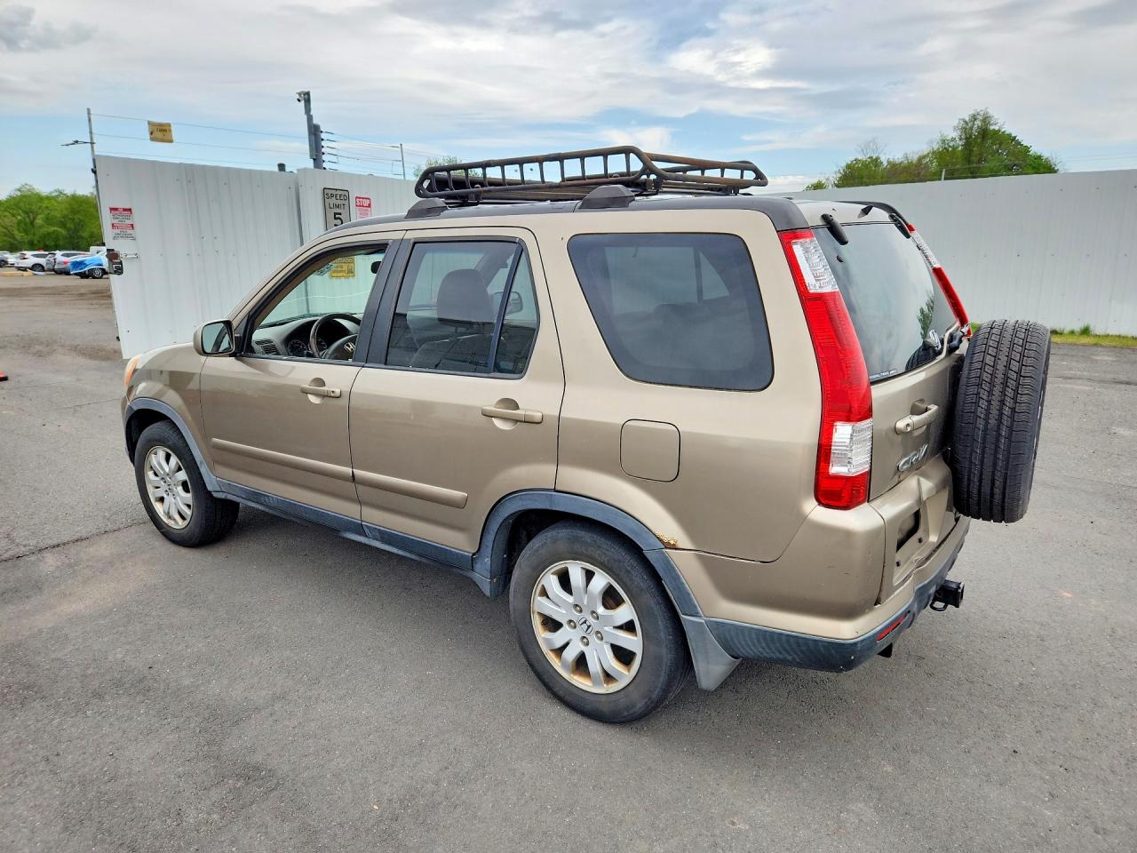 2006 Honda Crv VIN JHLRD78906C047935 photo 2