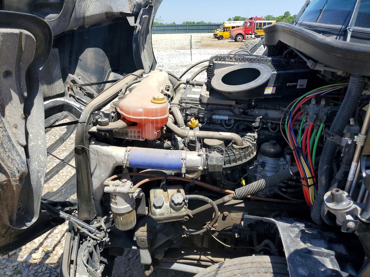 2020 FREIGHTLINER All other VIN 3AKJHHDR5LSLR8259 photo 7