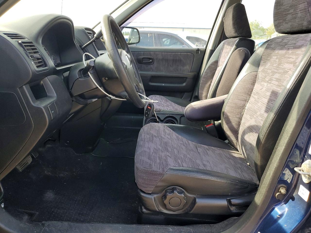 2002 Honda Crv VIN JHLRD78432C022221 photo 7
