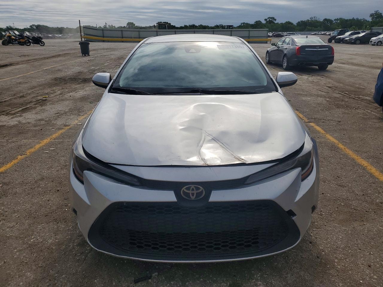 2022 Toyota Corolla VIN JTDEPMAE7NJ226105 photo 5