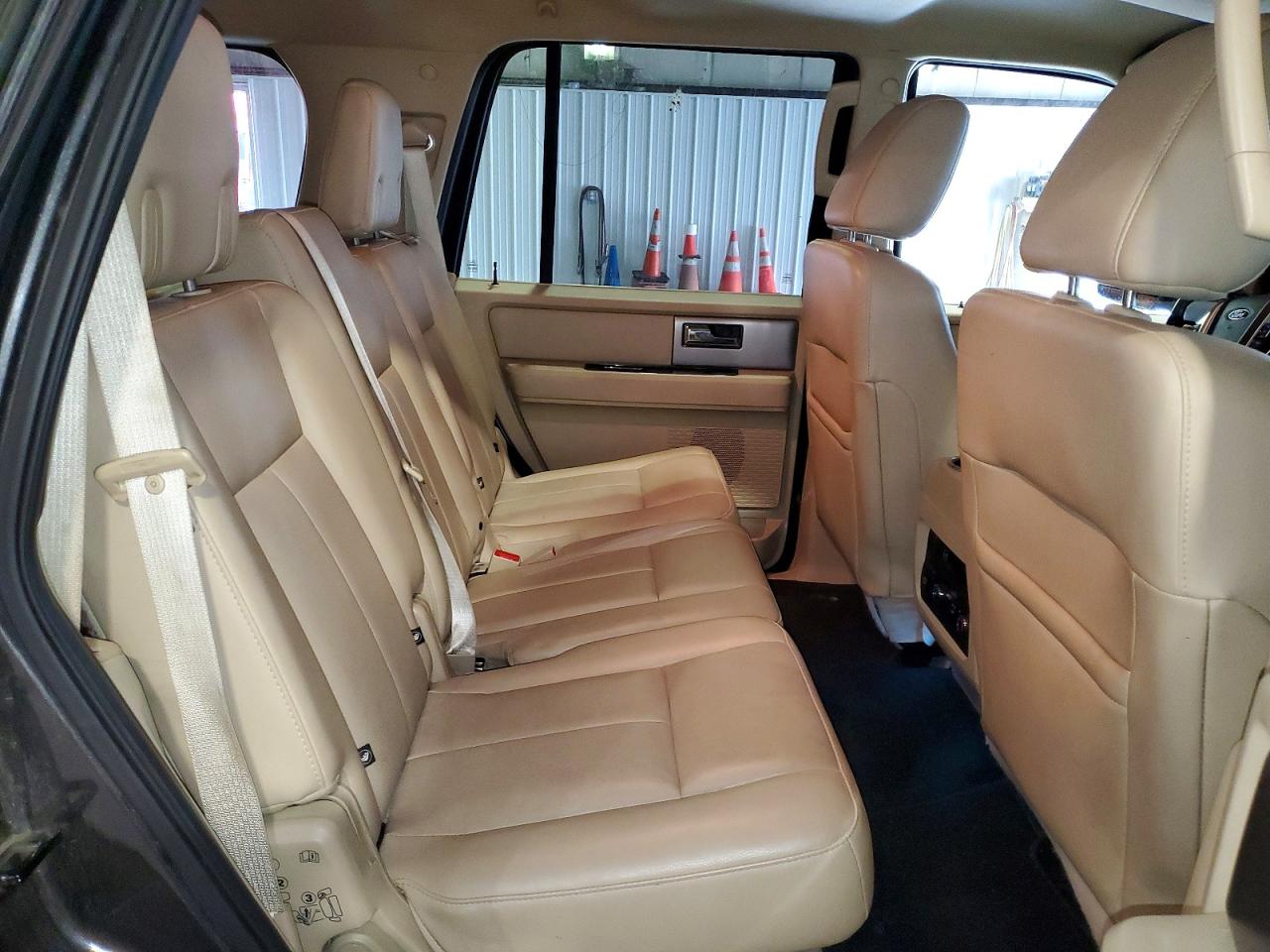 2015 Ford Expedition VIN 1FMJU2AT1FEF37528 photo 11
