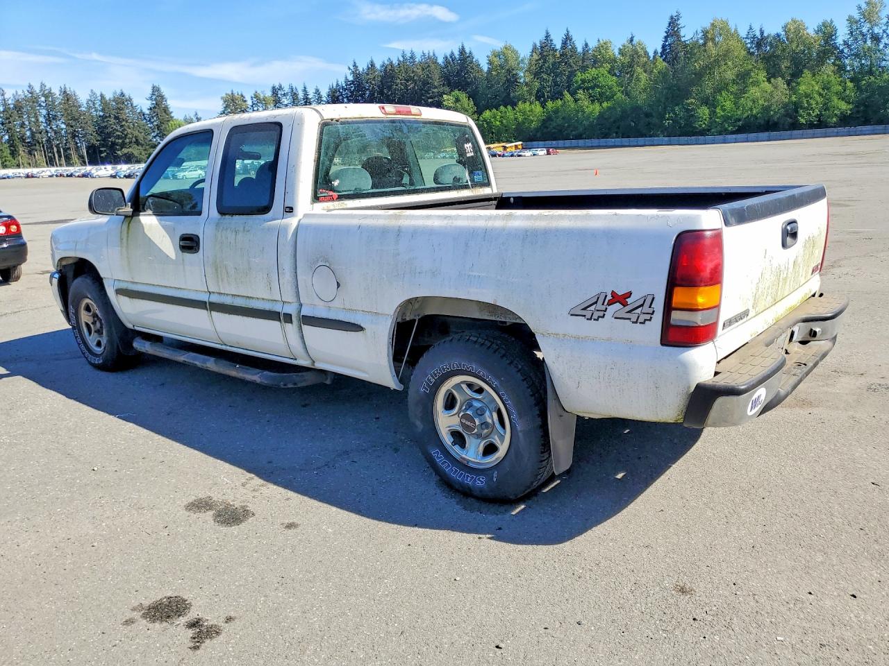 2001 GMC SIERRA VIN 2GTEK19V711331863 photo 2