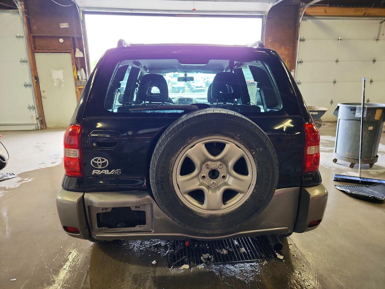 2005 Toyota Rav4 VIN JTEGD20V350052574 photo 6