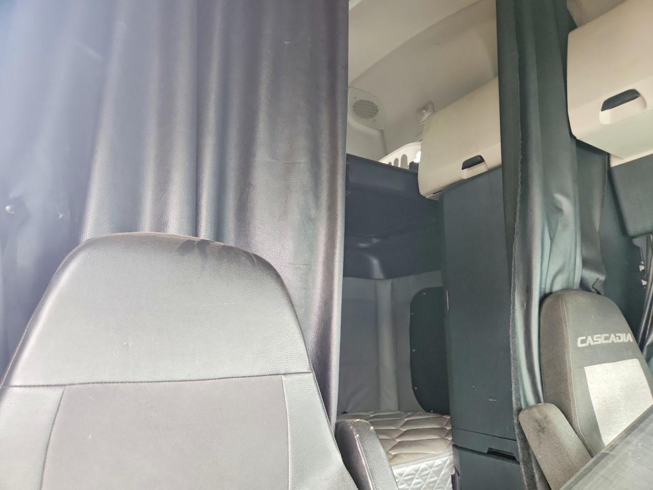 2021 FREIGHTLINER All other VIN 3AKJHHDR5MSMT2010 photo 6
