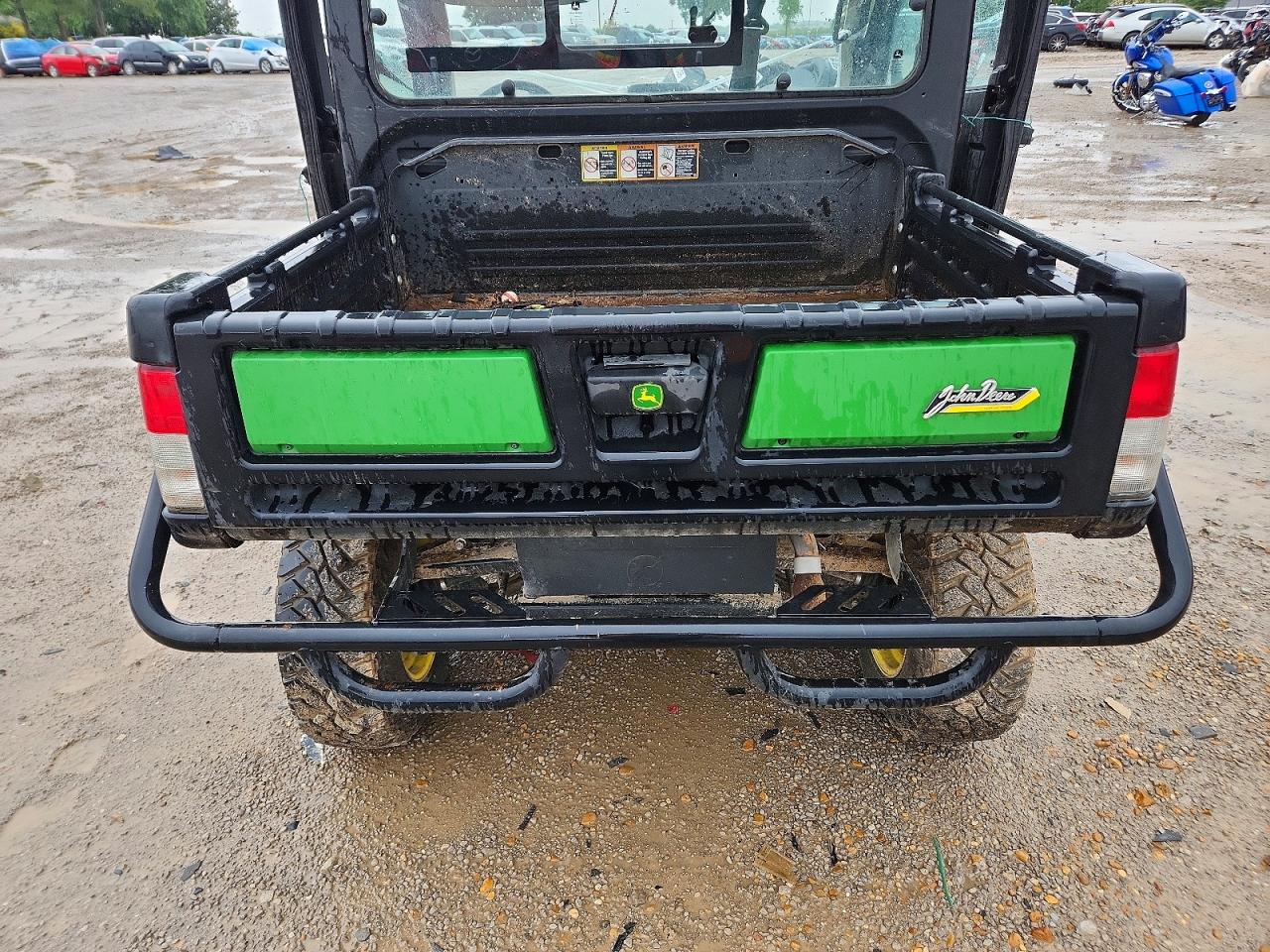 2024 JOHN Xuv835r VIN 1M0835RDCRM070534 photo 6
