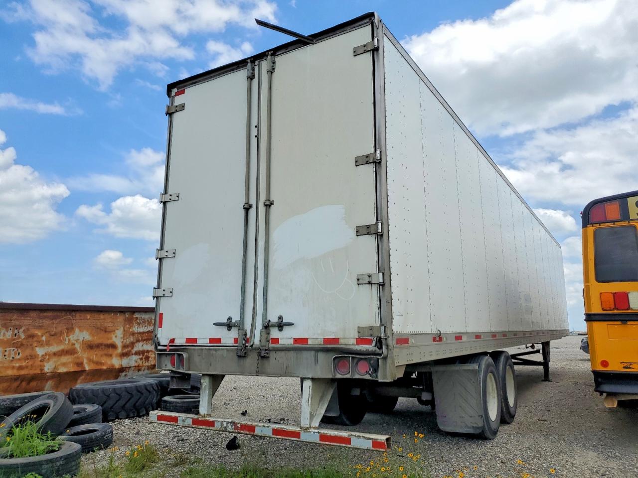 2012 UTILITY Trailbox VIN 1UYVS2489CP238910 photo 4