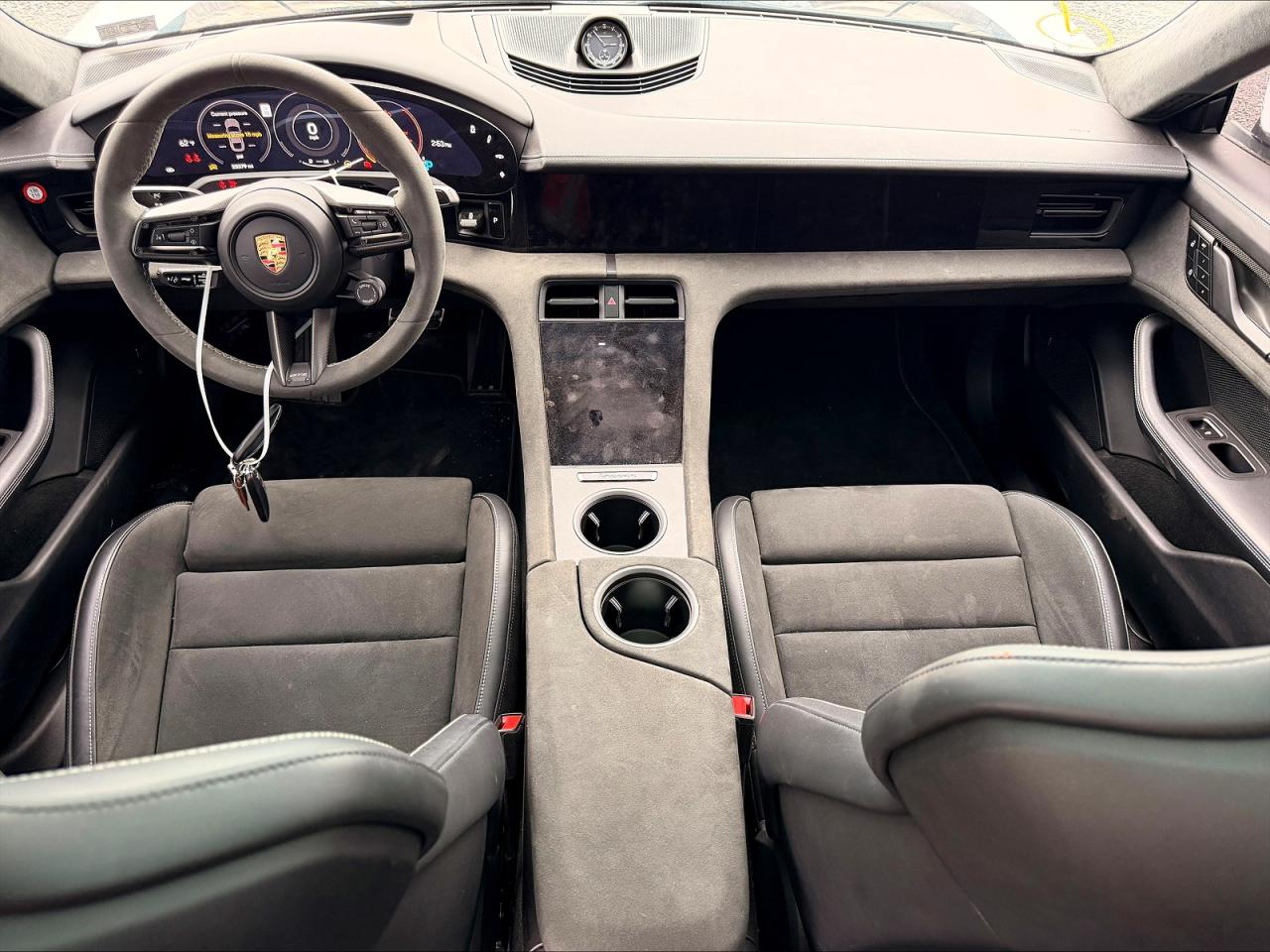 2023 Porsche Taycan VIN WP0AD2Y18PSA47294 photo 8