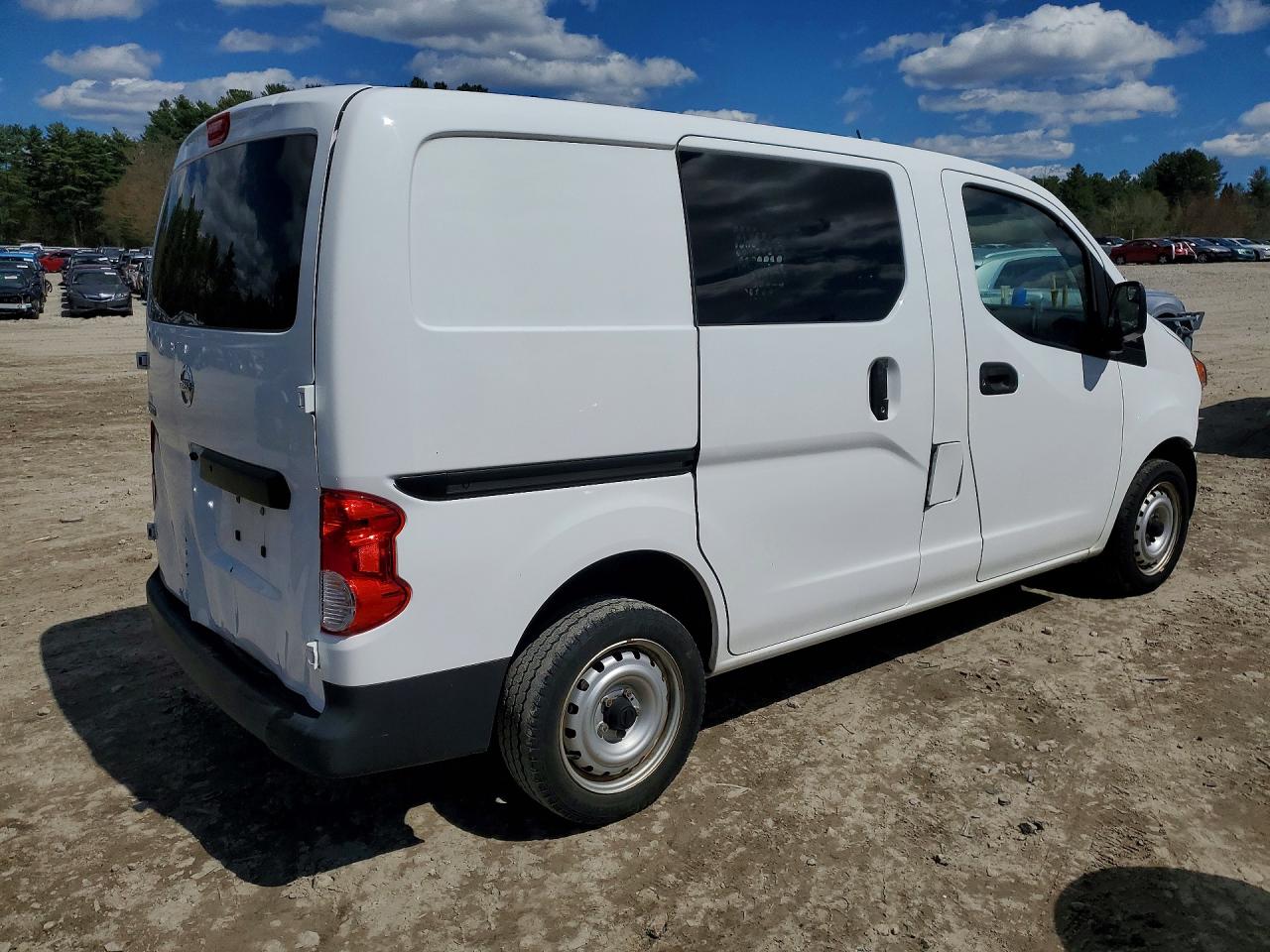 2018 Nissan Nv200 s VIN 3N6CM0KN5JK701375 photo 3