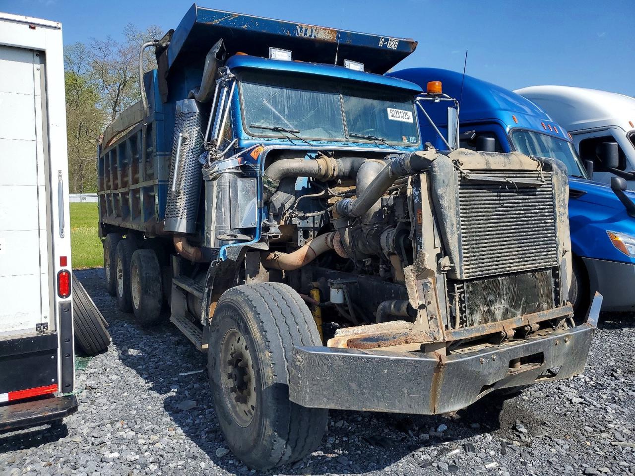 1999 FREIGHTLINER All other VIN 1FV4FXYB6XLA17481 photo 1