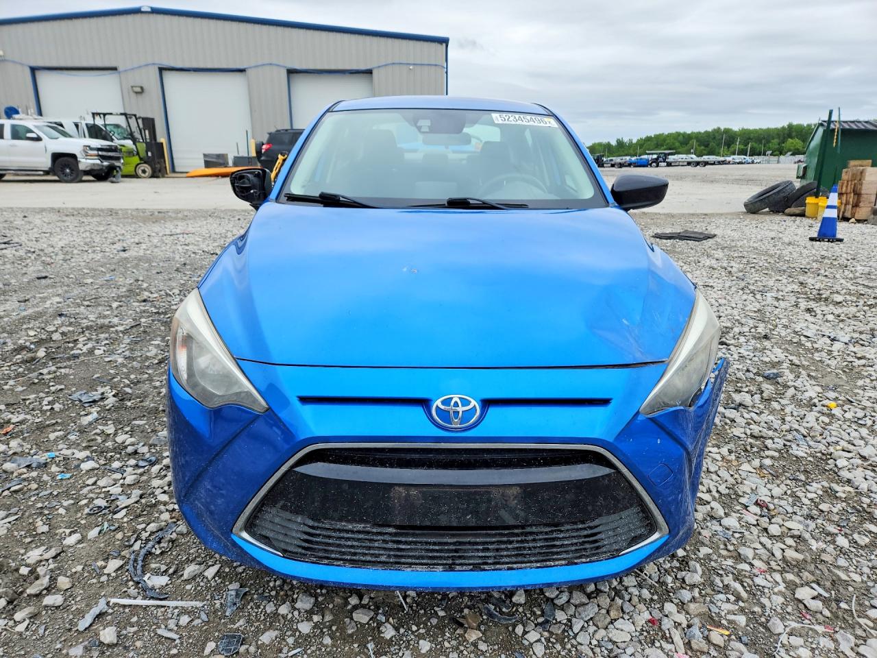 2017 Toyota Yaris VIN 3MYDLBYV9HY185821 photo 5
