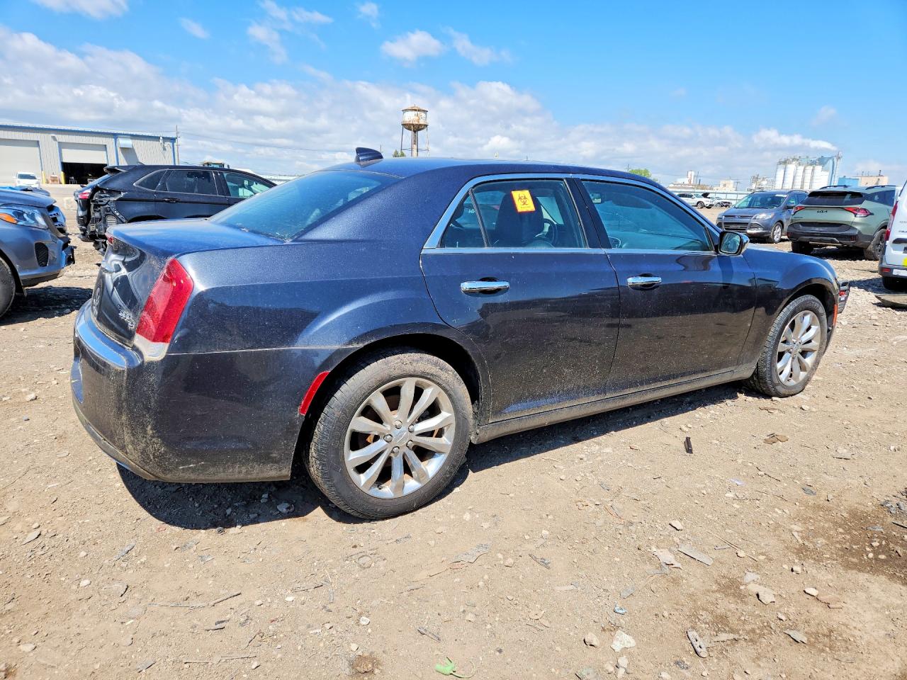 2016 Chrysler 300 VIN 2C3CCAKG1GH296046 photo 3