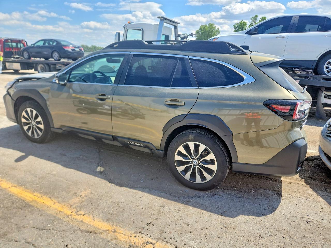 2024 SUBARU Outback VIN 4S4BTANC4R3168403 photo 2