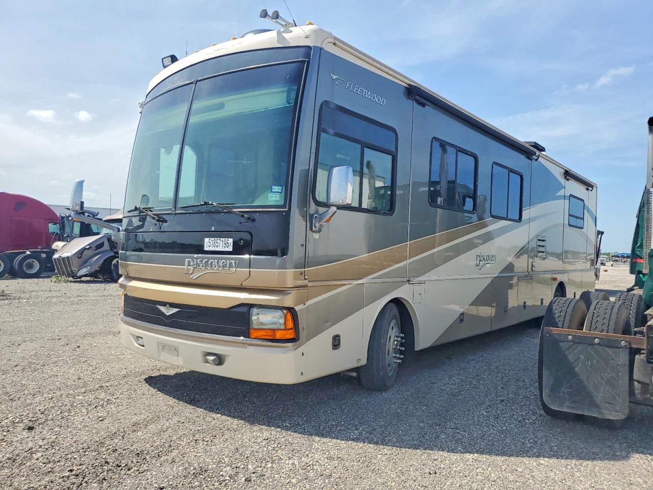 2007 FLEETWOOD All other VIN 4UZACJDC17CY18377 photo 2
