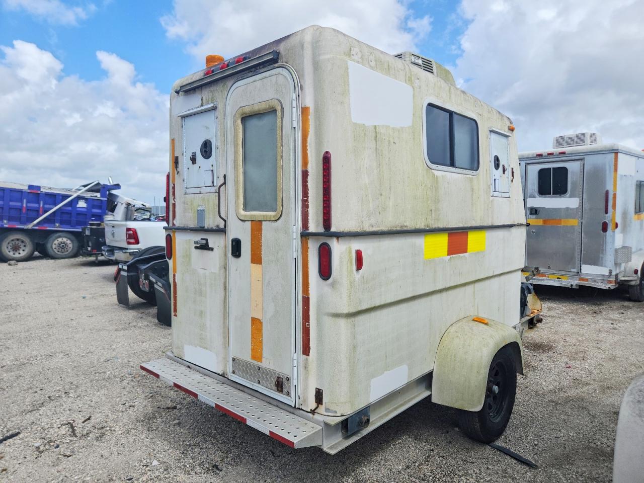 2007 PELSUE FIBER OPTIC SPLICING TRAILER VIN 1P9VF051671139632 photo 4
