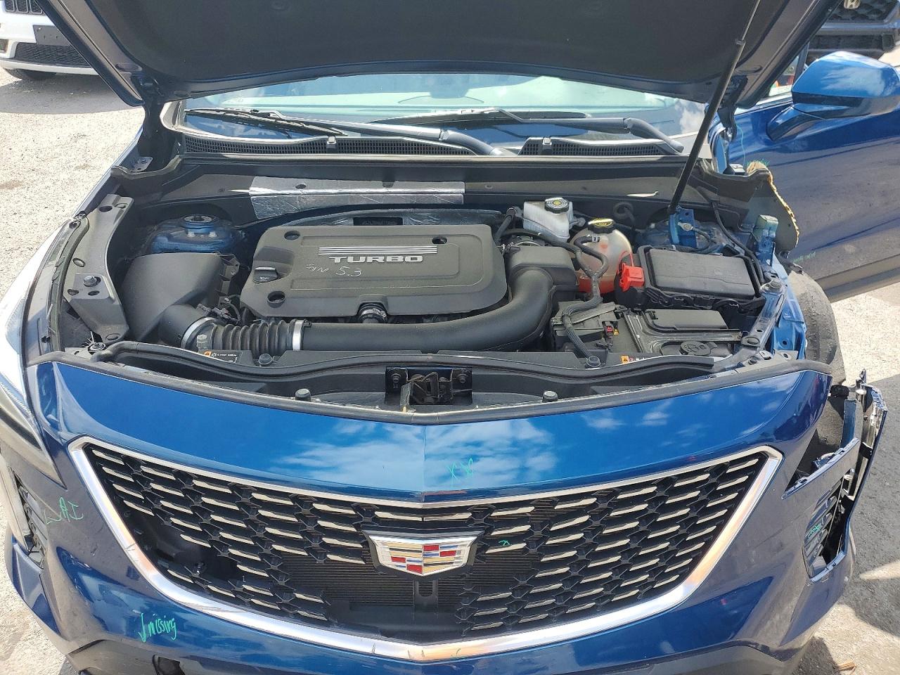 2019 Cadillac Xt4 VIN 1GYAZAR46KF118053 photo 11