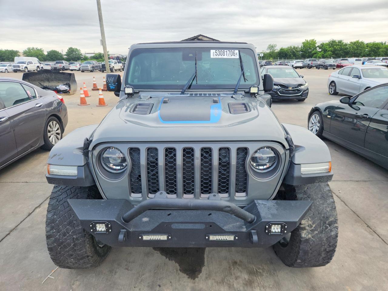 2021 Jeep Wrangler / VIN 1C4JJXR62MW643096 photo 5