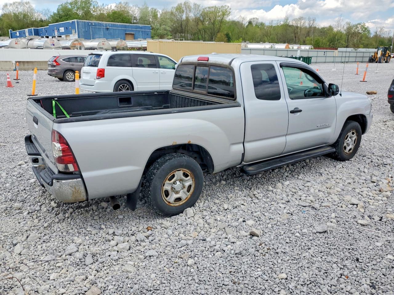 2010 Toyota Tacoma VIN 5TETX4CNXAZ715098 photo 3
