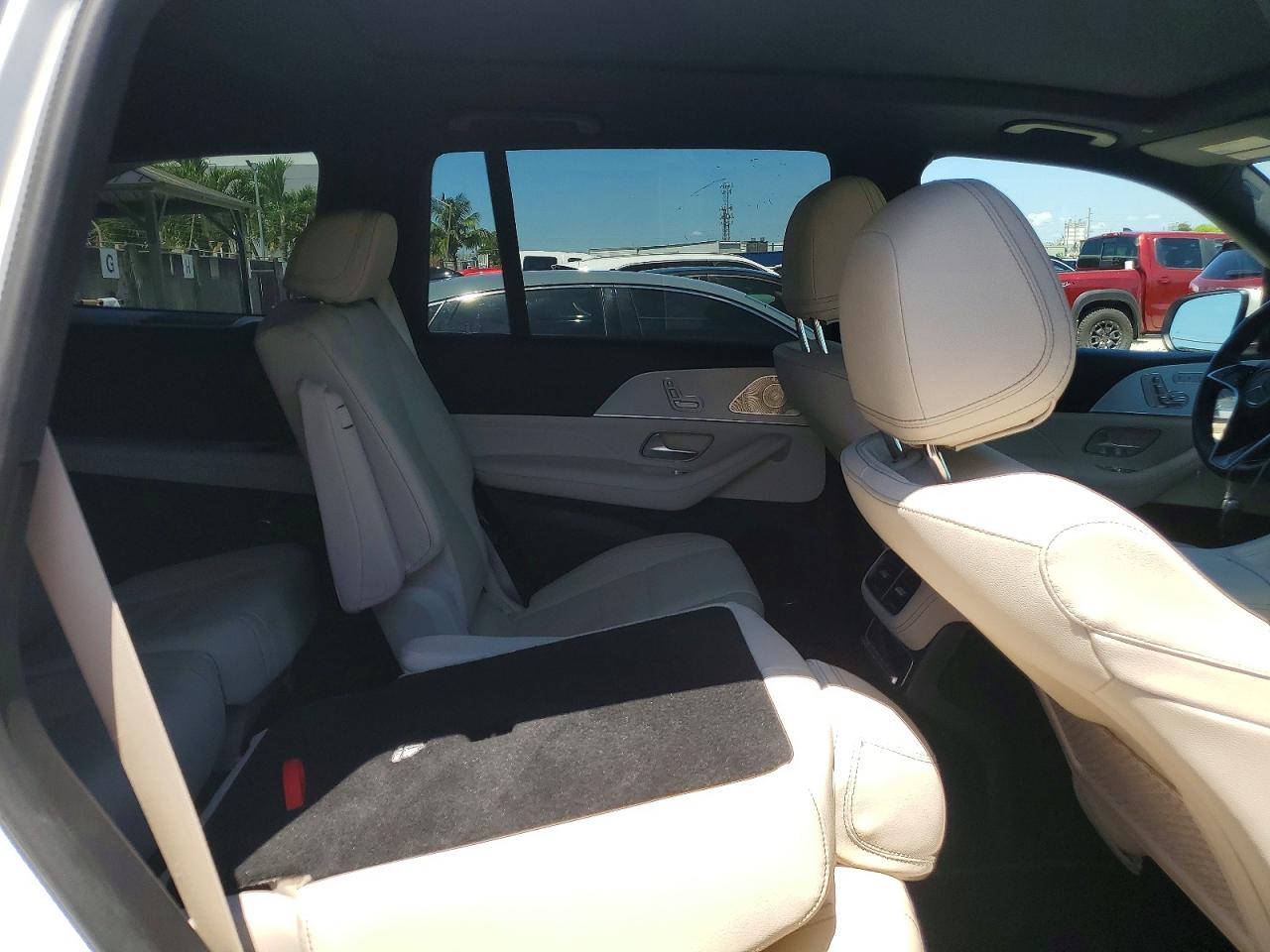 2025 Mercedes-Benz Gls-class VIN 4JGFF5KE7SB450178 photo 11
