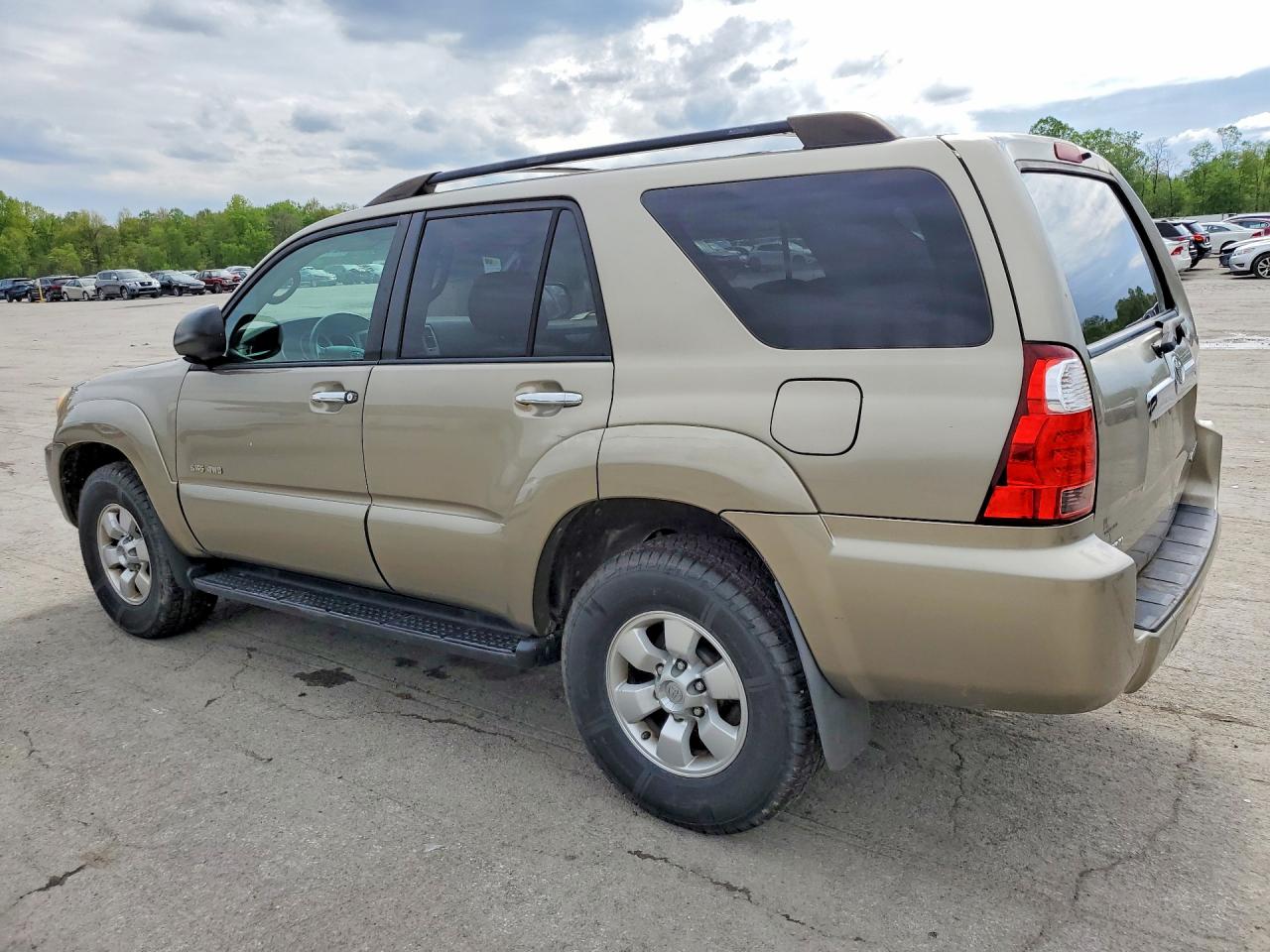 2007 Toyota 4runner VIN JTEBU14R570112987 photo 2