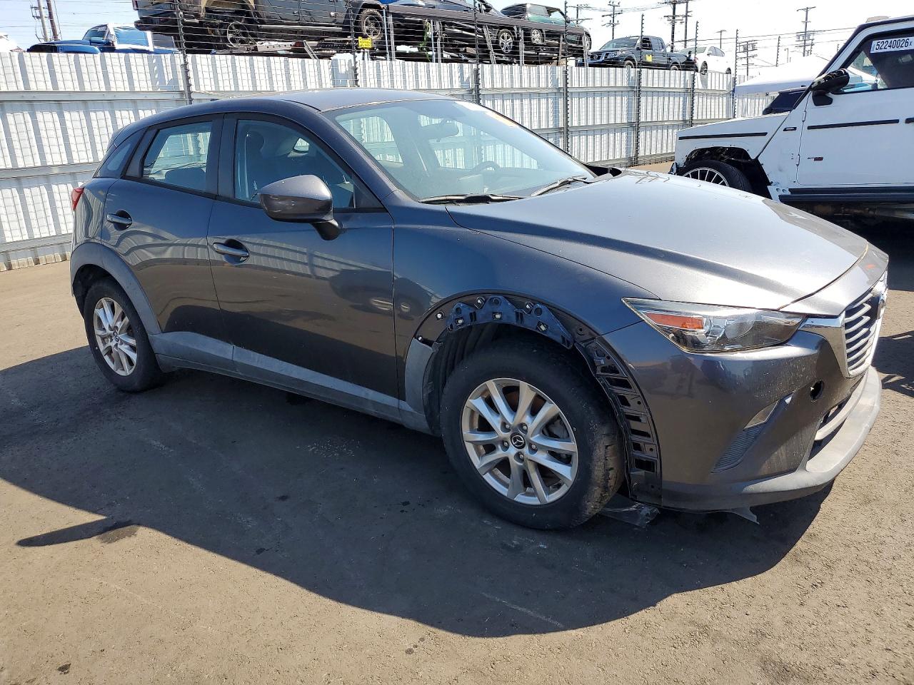 2017 Mazda Cx-3 VIN JM1DKFB7XH0161752 photo 4