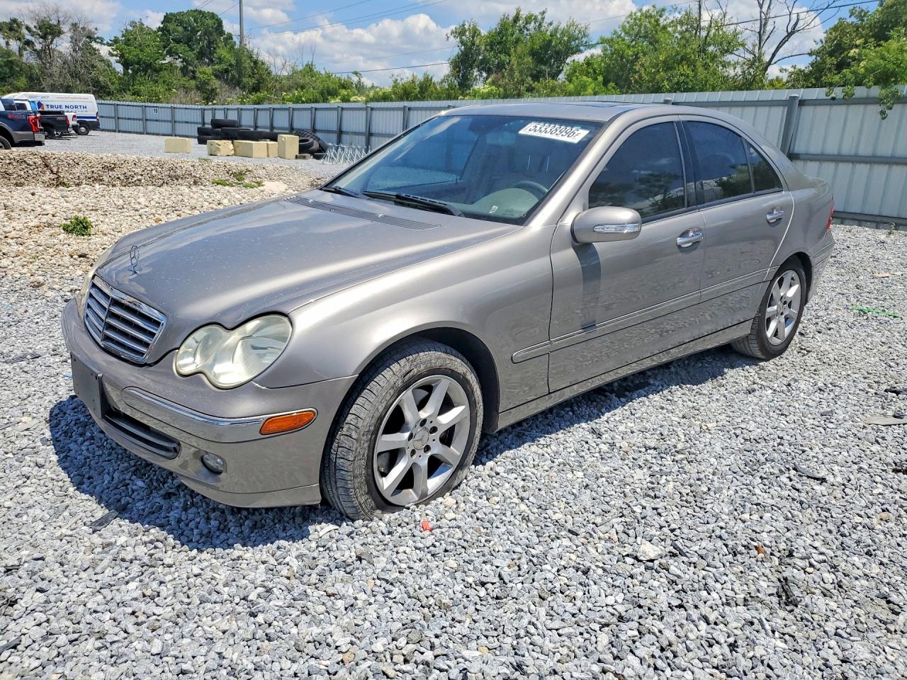 2007 MERZ C-class VIN WDBRF54H97F882259 photo 1