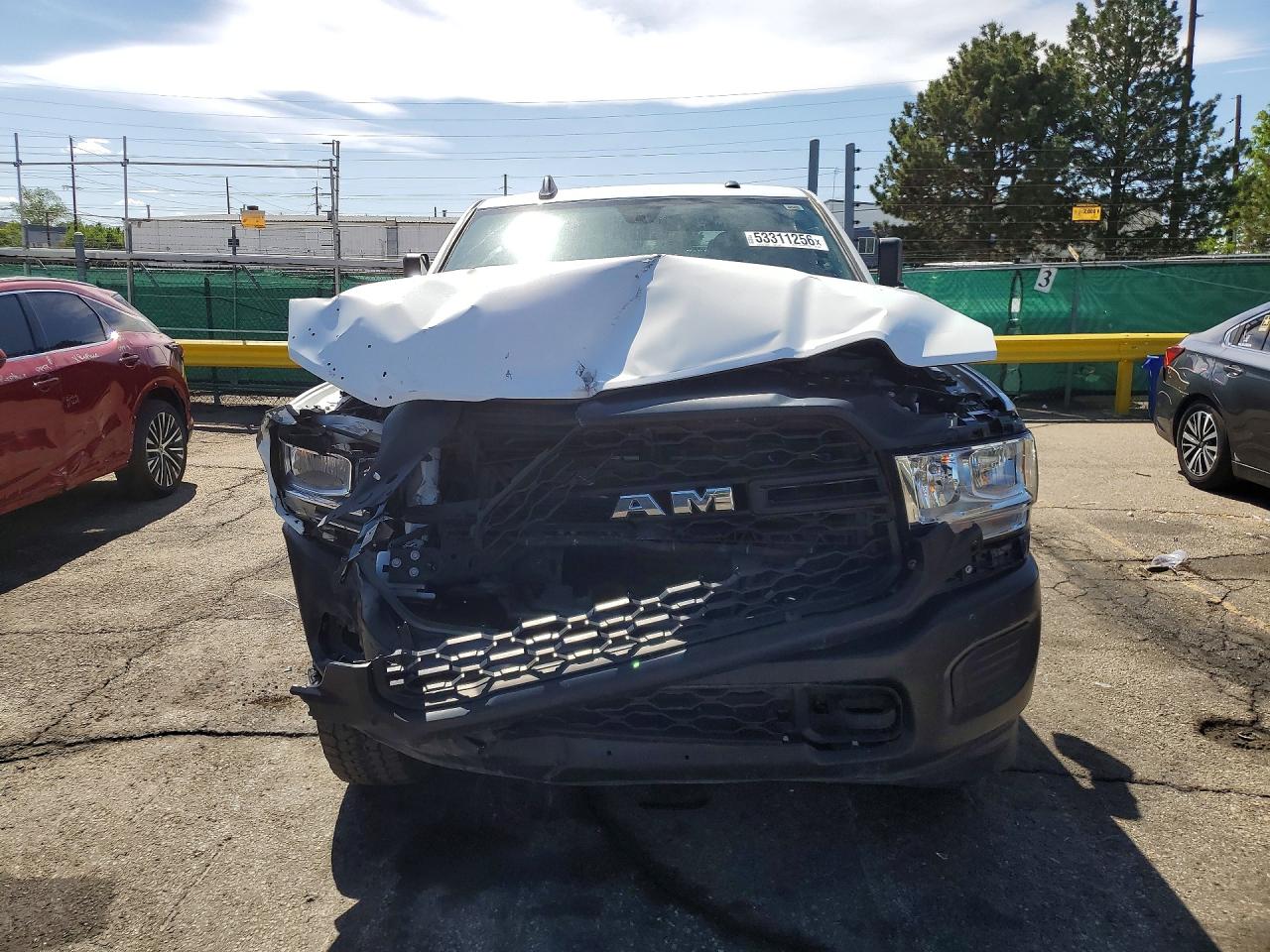2022 Ram 3500 VIN 3C63R3GJ5NG276817 photo 5