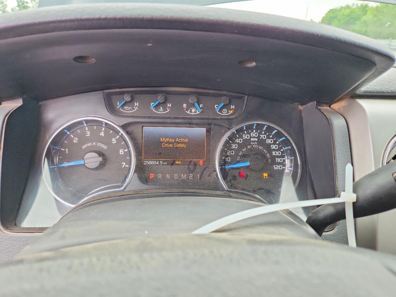 2014 Ford F150 VIN 1FTFW1ET5EKF33765 photo 9