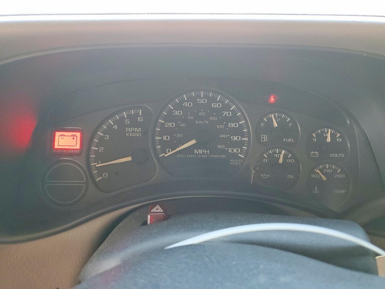 2002 CHEVROLET Suburban VIN 1GNFK16T52J266050 photo 9