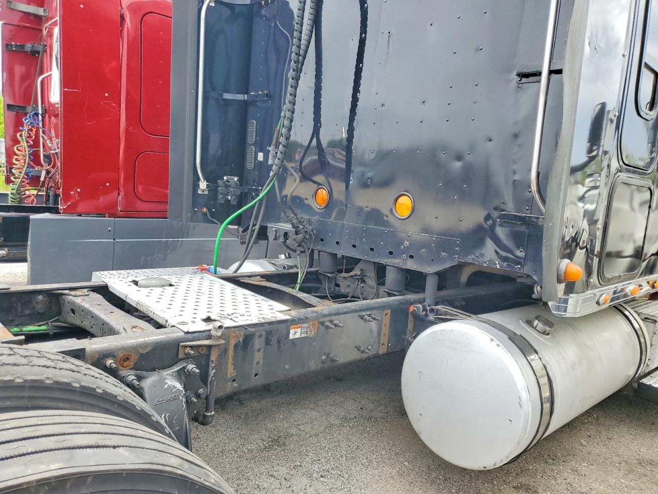 2017 FREIGHTLINER All other VIN 3ALXFB000HDHS4368 photo 9