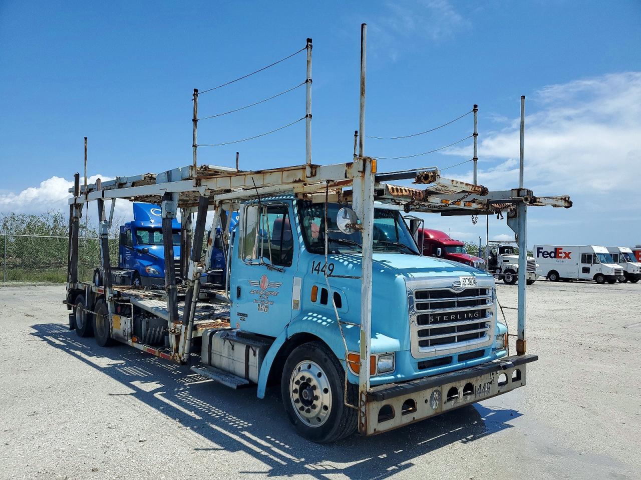 2004 STERLING All models VIN 2FZHAZCV04AM45698 photo 1