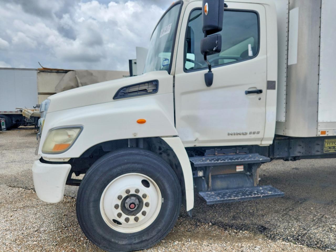 2012 HINO All other VIN 5PVNV8JT3C4S52191 photo 9