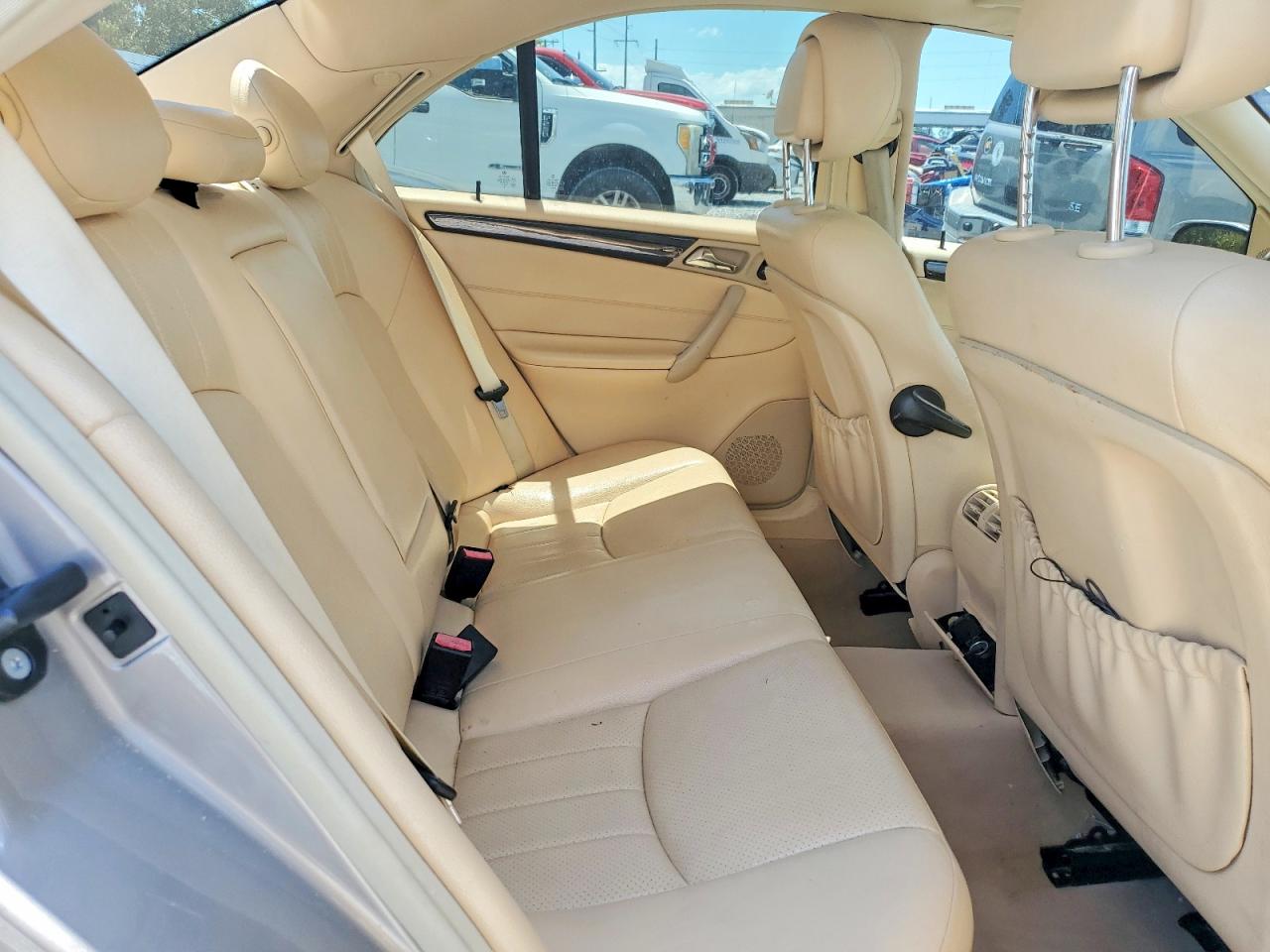 2007 MERZ C-class VIN WDBRF54H97F882259 photo 10