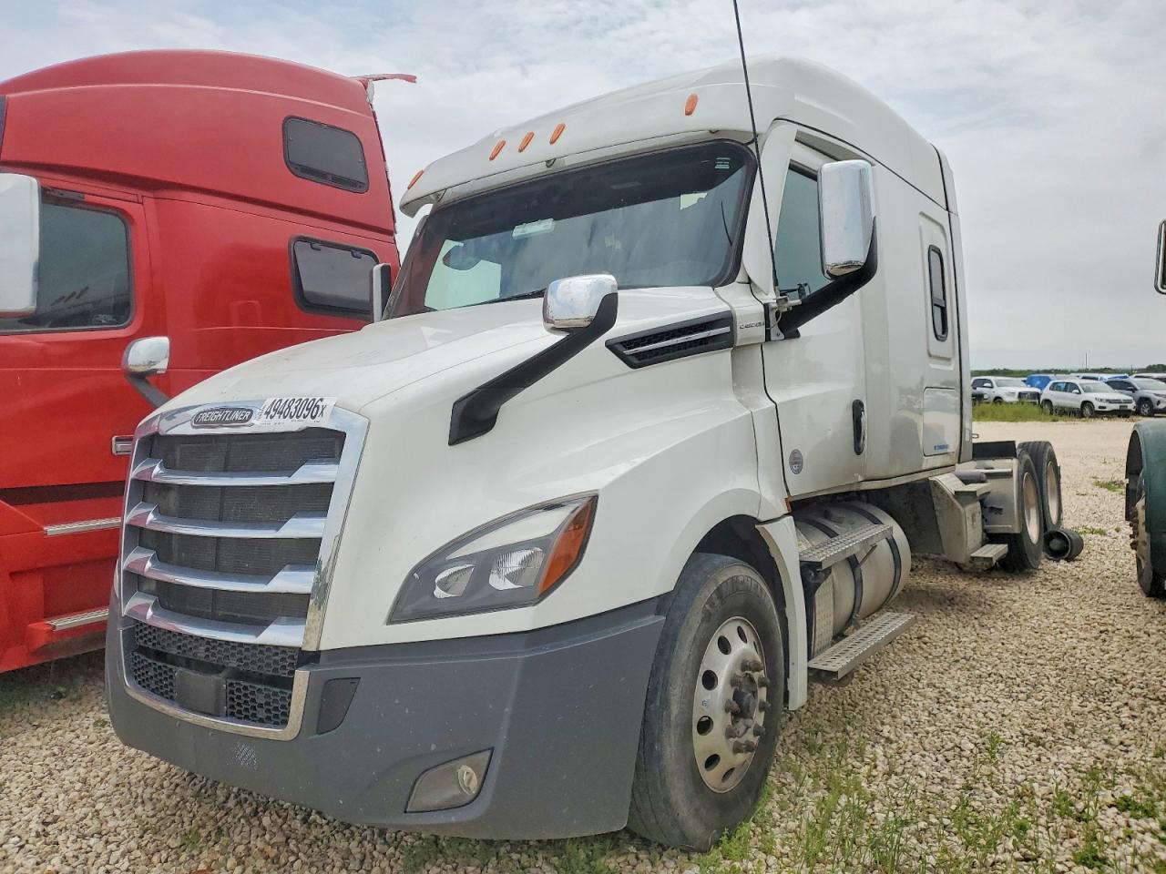 2024 FREIGHTLINER All other VIN 3AKJHHDV3RSUR4851 photo 2