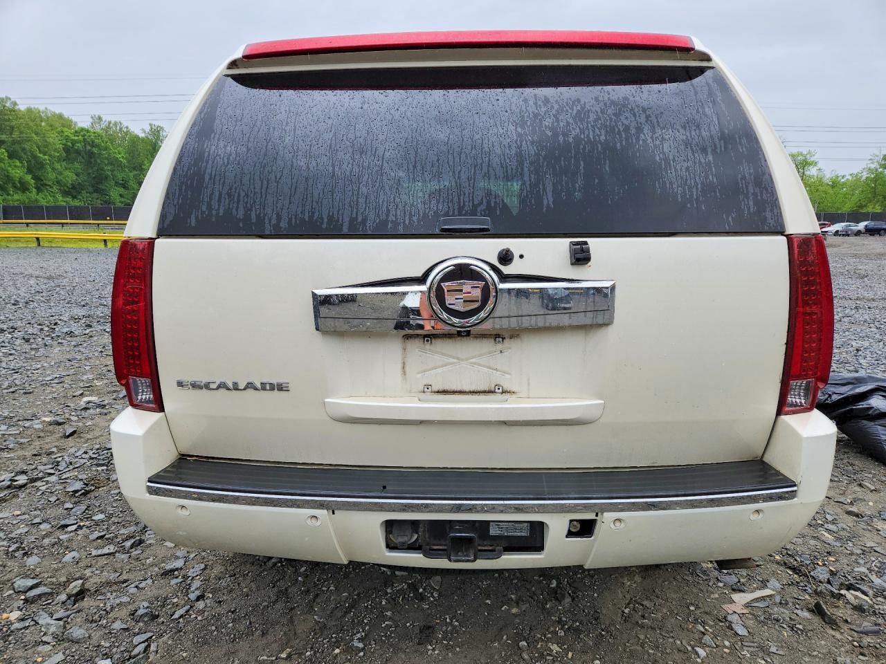 2007 Cadillac Escalade VIN 1GYFK63897R143859 photo 6