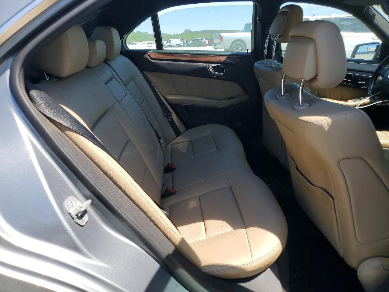 2011 Mercedes-Benz E-class VIN WDDHF2EBXBA451057 photo 10