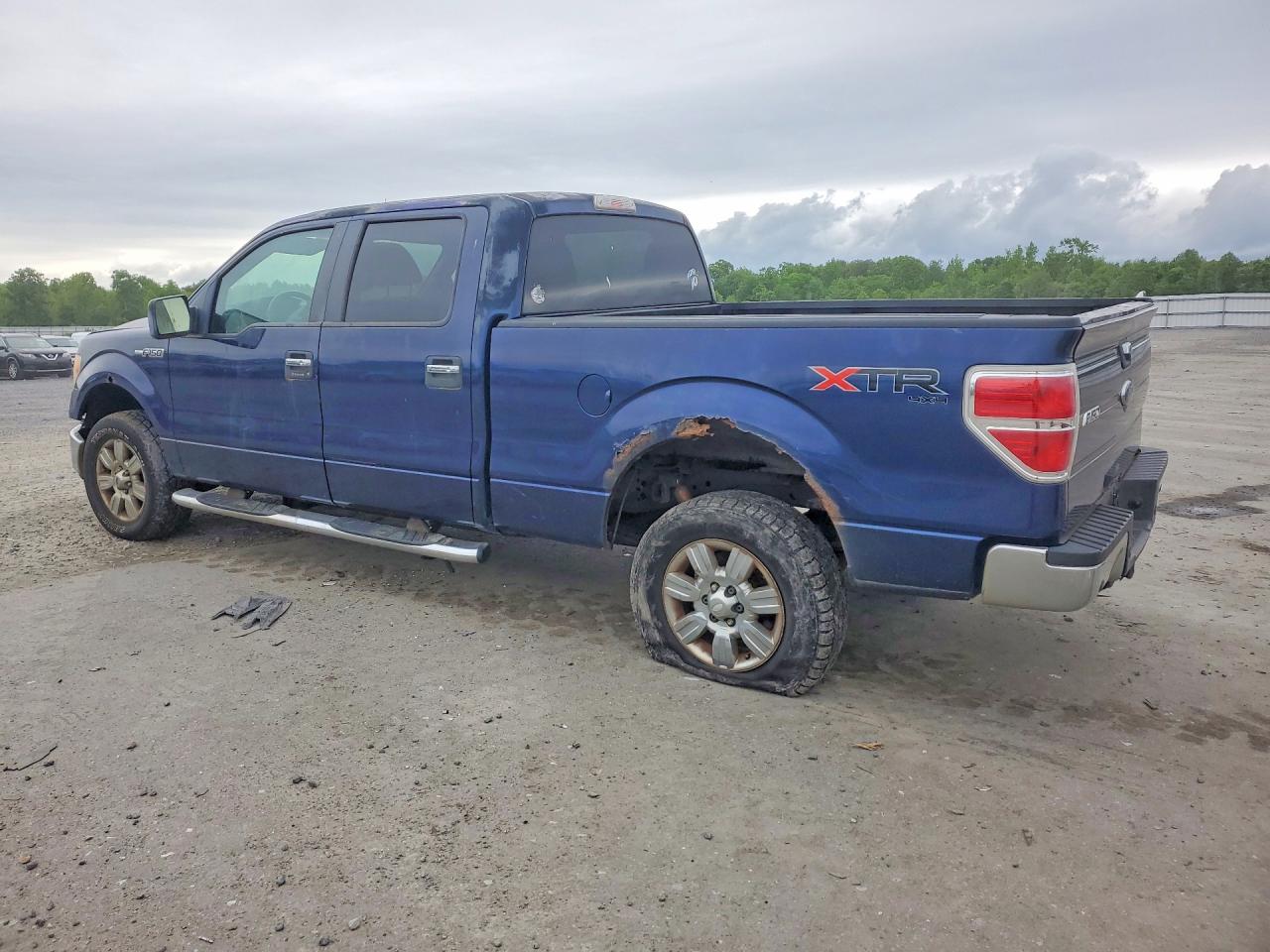2010 Ford F150 VIN 1FTFW1E88AFA53136 photo 2