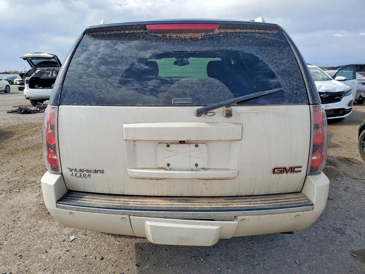 2014 GMC Yukon VIN 1GKS1EEF4ER108502 photo 6