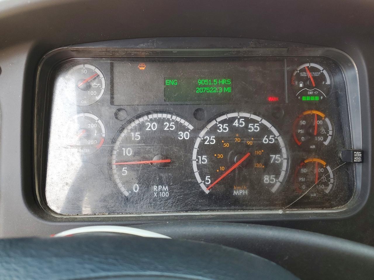 2016 FREIGHTLINER All other VIN 1FVHCYCY5GHHB4568 photo 9